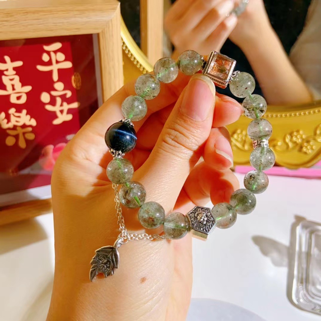 天然绿幽灵手链10毫米搭配天然蓝虎眼幽灵盒子s999足银枫叶吊牌