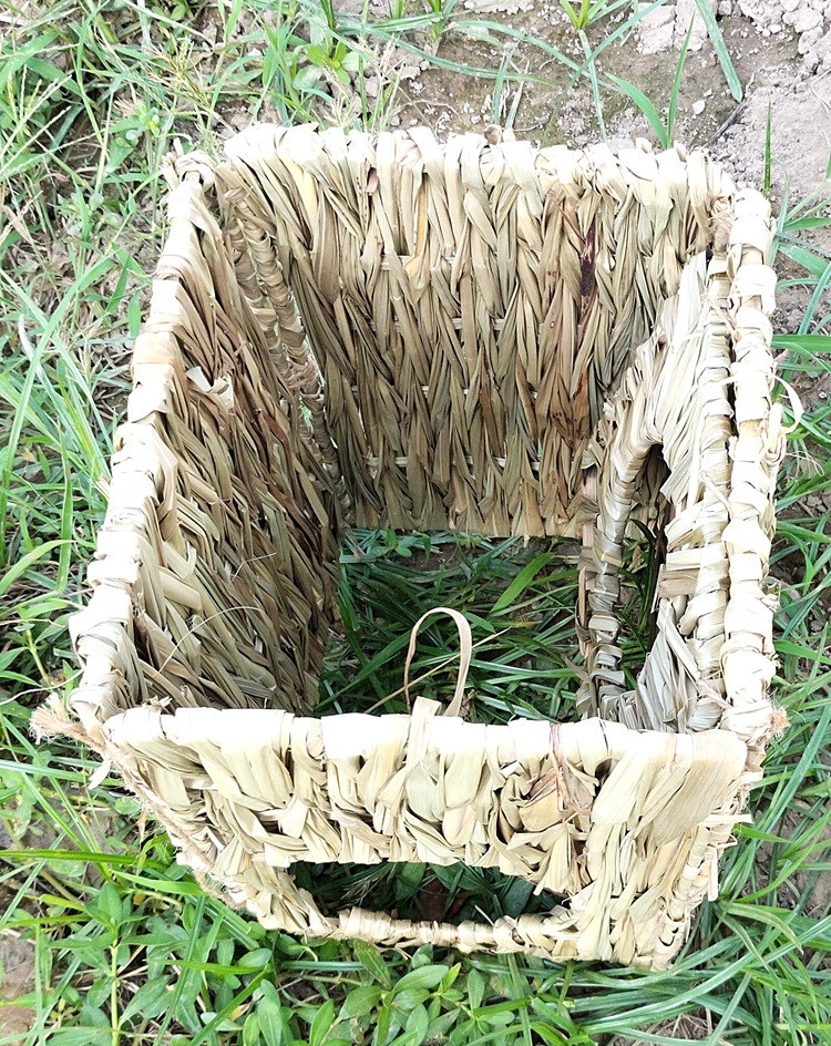 新款现货可折叠手工草编兔笼子 家用宠物窝户外猫窝 宠物用品猫笼商品