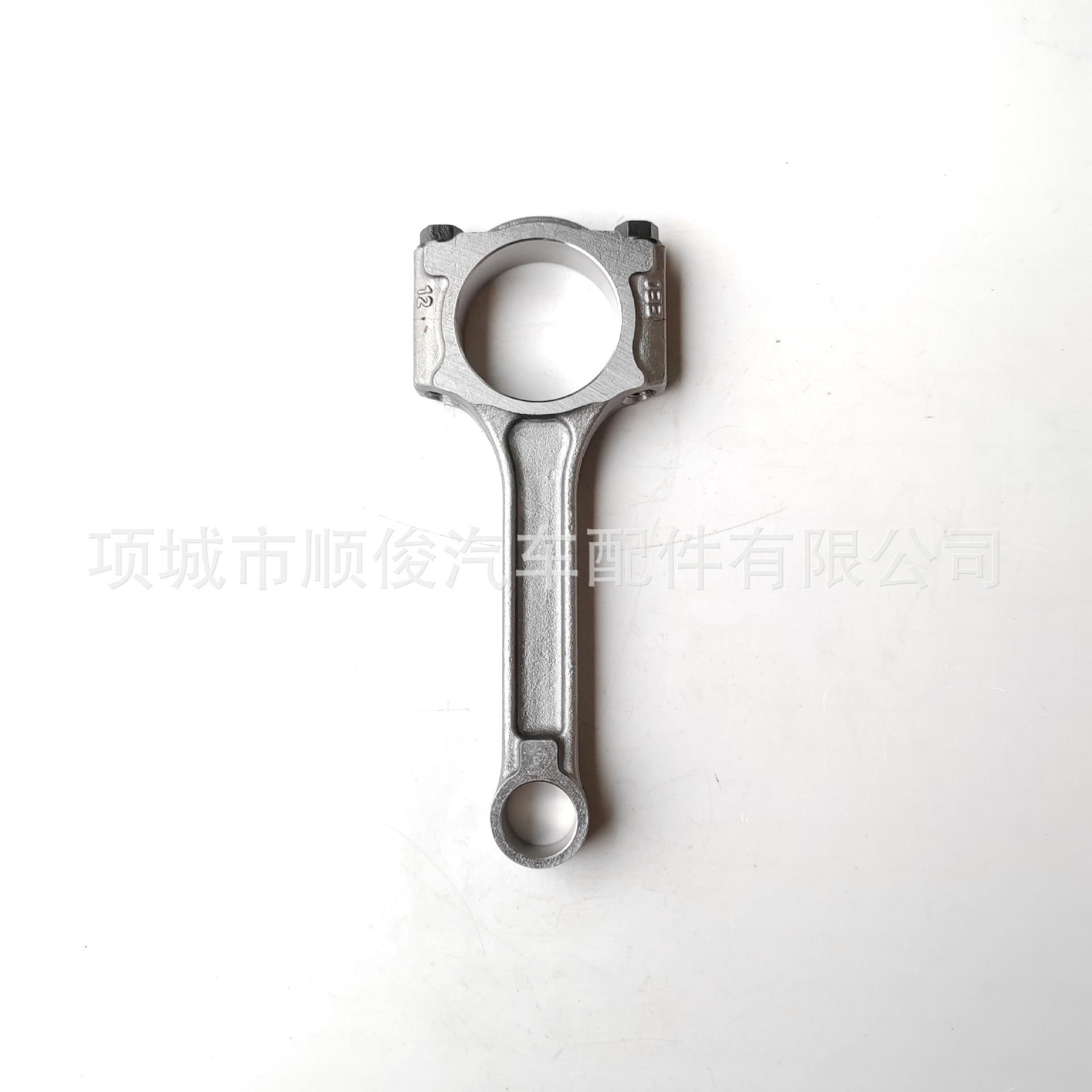 适用于日产骐达颐达连杆12100-1ka0a 12100-ee000 12100-1hc0a连