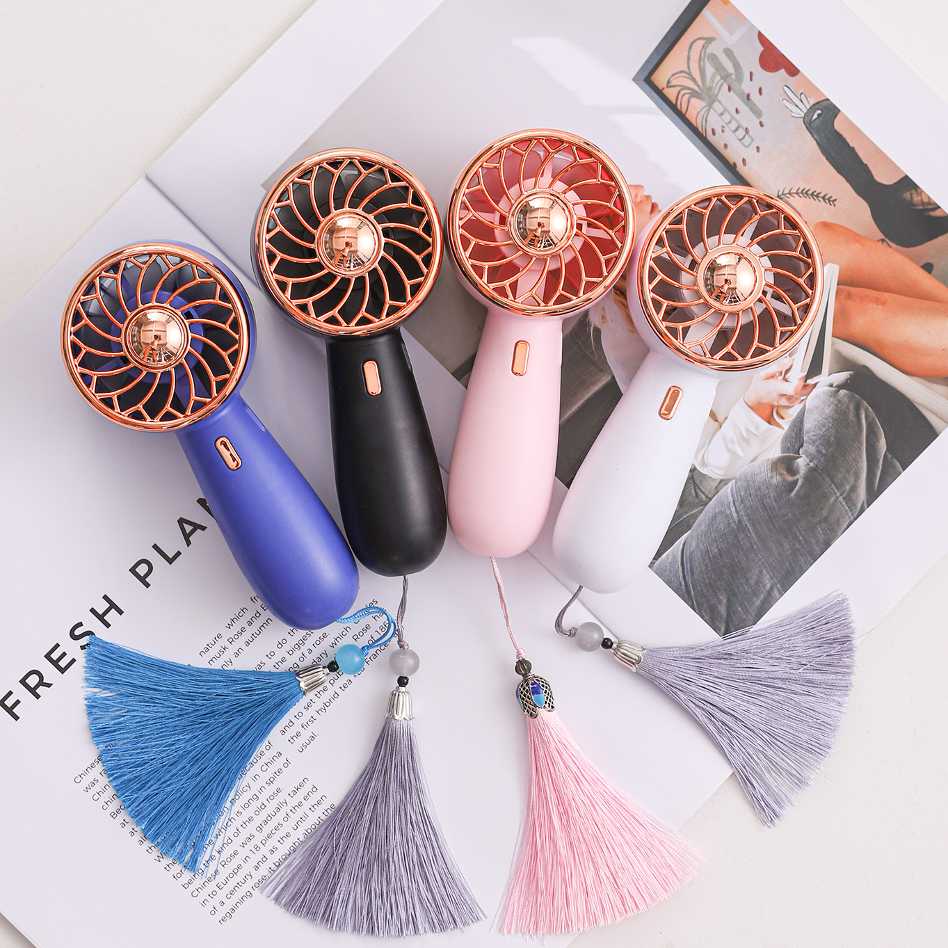 2024新款三档锂电胖嘟嘟高端版电风扇办公室宿舍桌面创意礼品