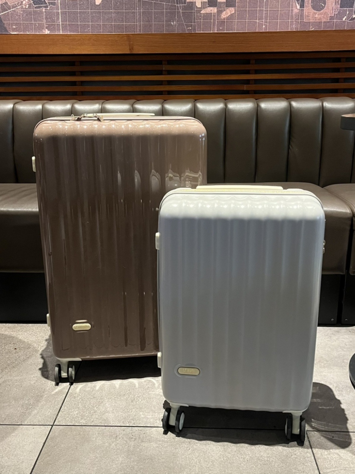 亏本出口日本纯pc登机超轻24行李箱女拉杆箱26寸学生托运28寸听策