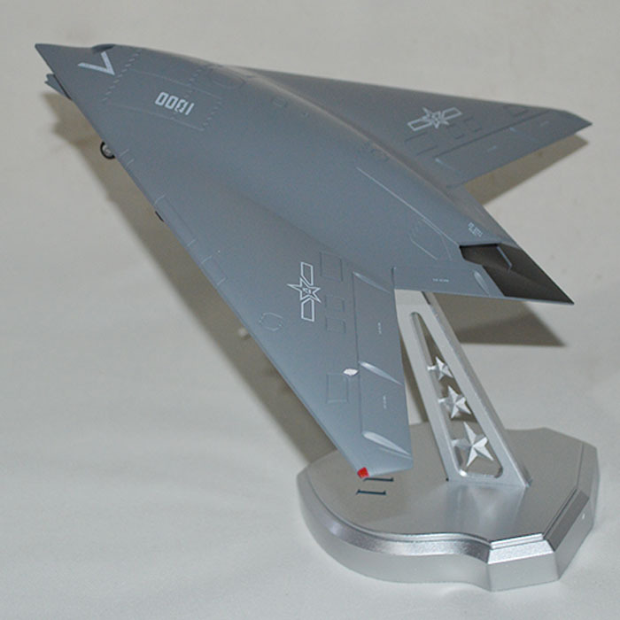 1:45攻击-11隐形无人机模型 合金仿真g11飞机模型