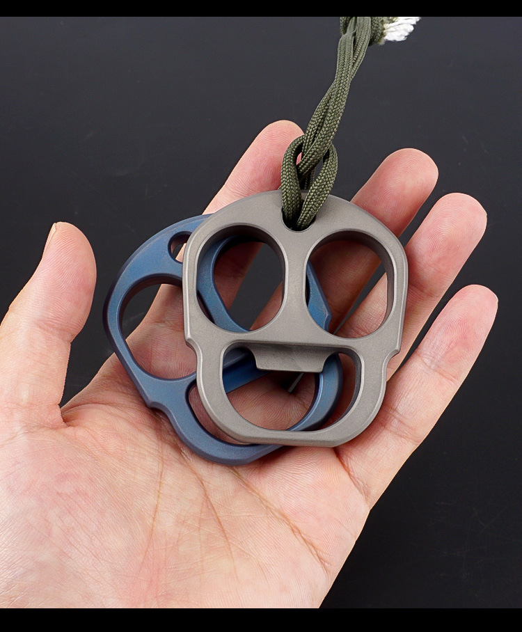 新款纯钛指虎防身手指虎铁拳头指扣套拳扣户外防身武器破窗器