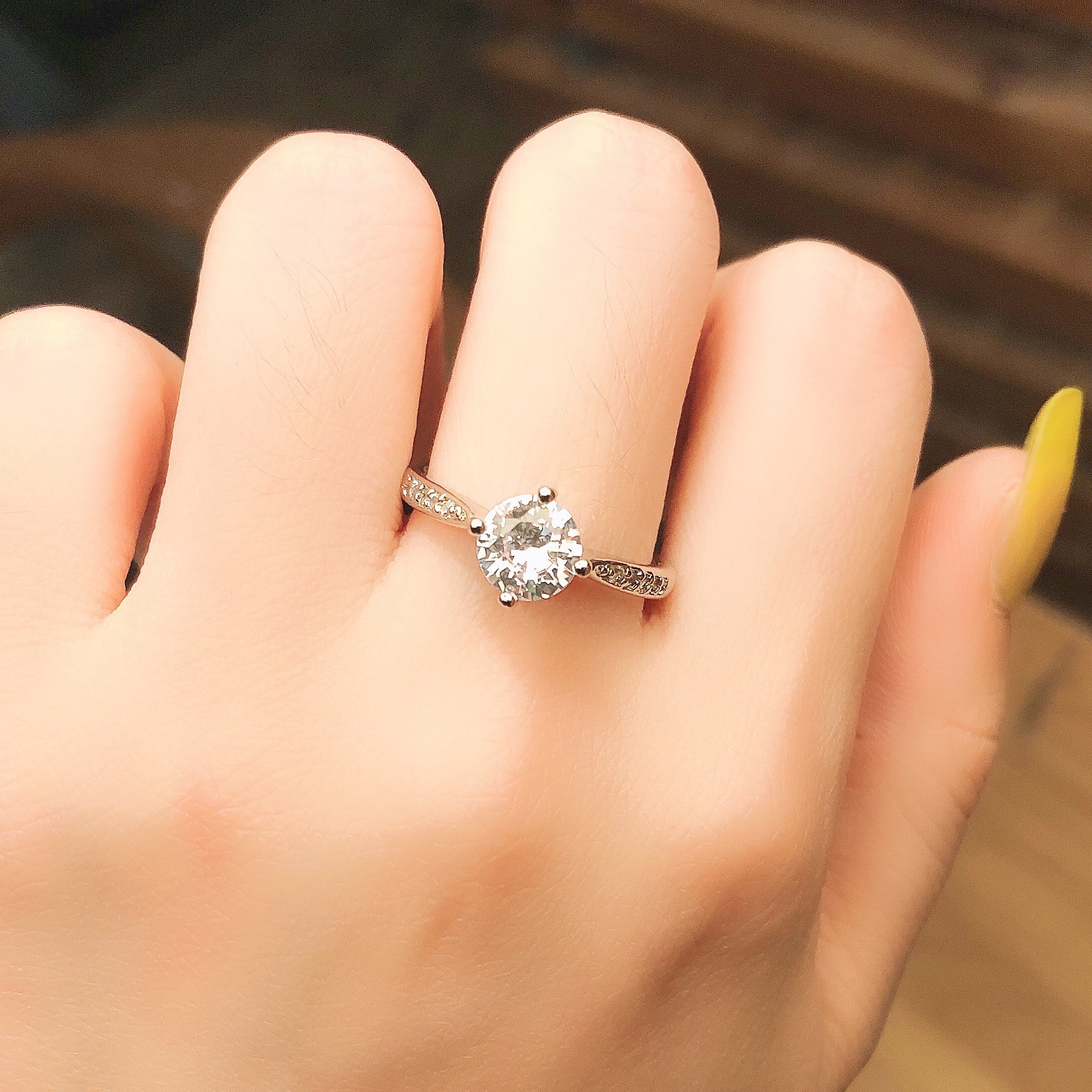 ins戒指女可调节开口结婚一克拉莫桑石铂金高级感大钻戒网红真钻