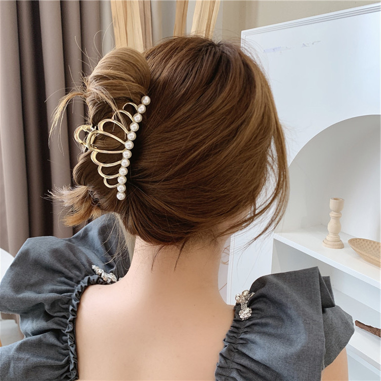 Pearl Hair Jaw Clip Large Clip Headdress Temperament Back Head Barrettes Female Summer Shark Gap Former Red 2021 New