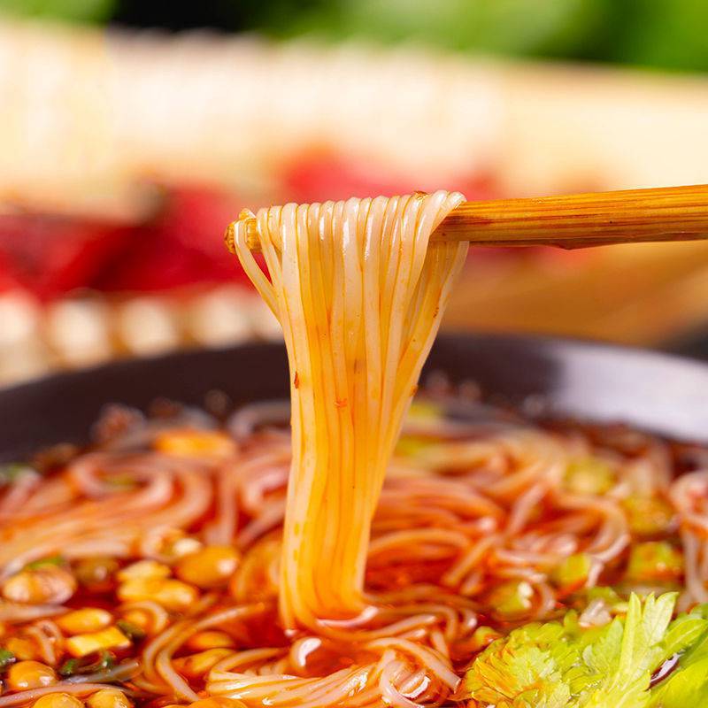 重庆酸辣粉麻辣烫粉花甲粉丝袋装米粉宿舍速食品批发