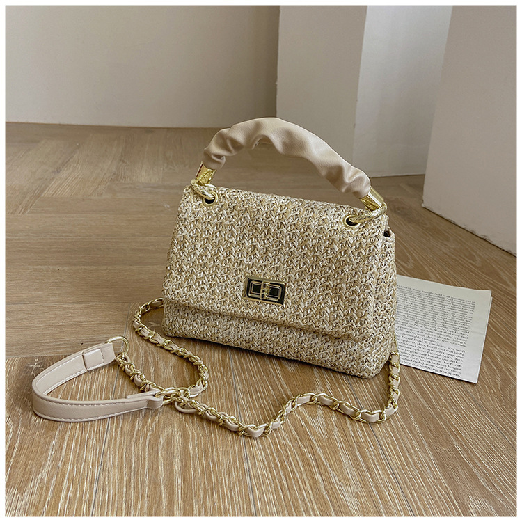 Straw Bag 2023 Spring and Summer New Fashion Twist Lock Chain Messenger Bag Personality Beach Bag Versatile High Quality Shoulder Bag