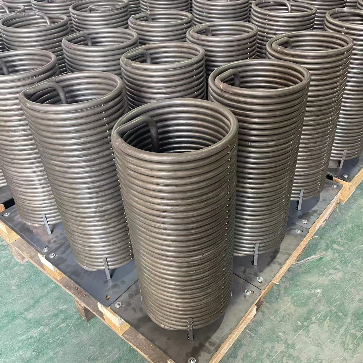 佛山产地货源定制不锈钢热交换不锈钢反应釜螺旋管不锈钢盘管加工