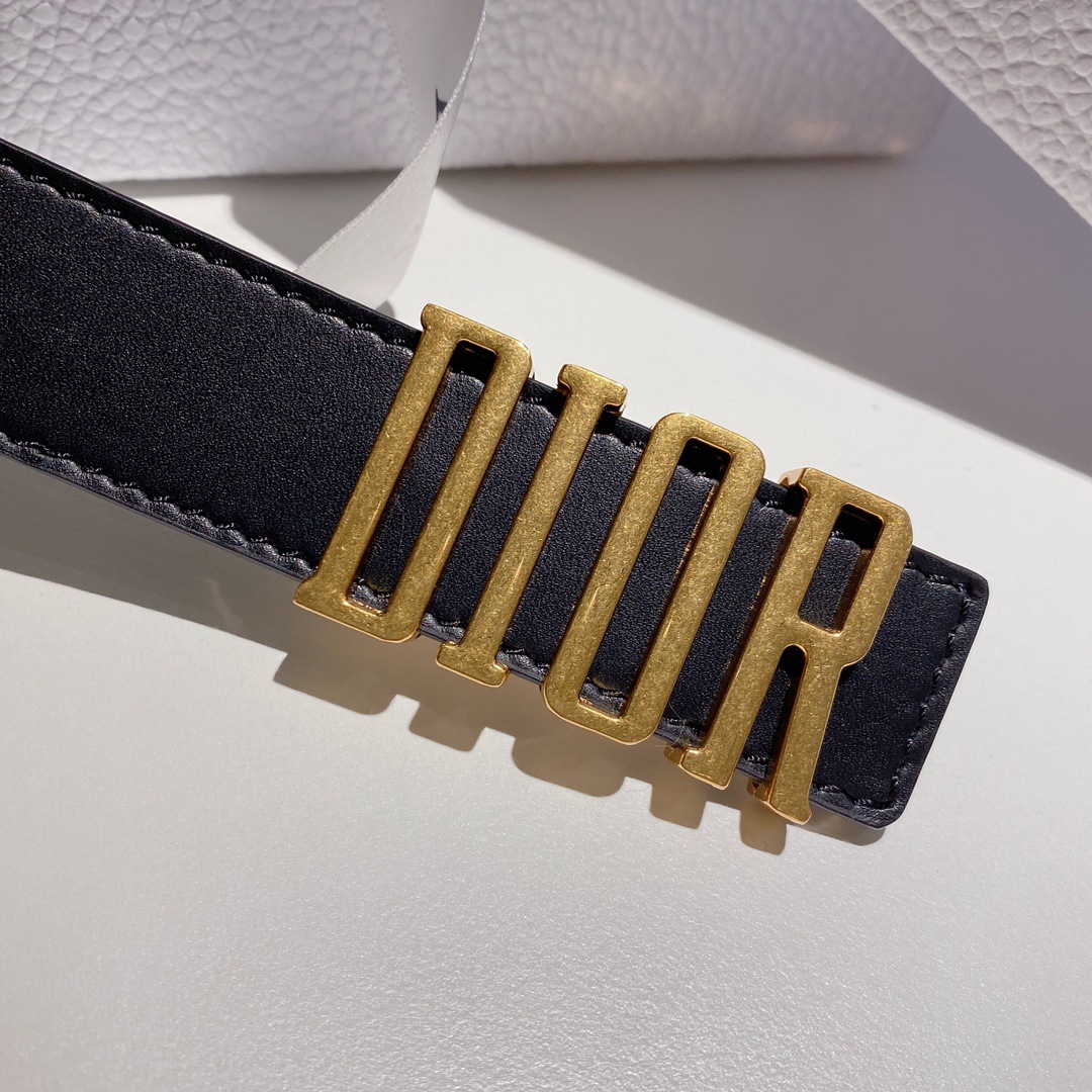 厂家直销网红cd腰带女细窄时尚百搭皮带ins风装饰裤带潮一件代发