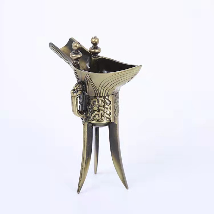 5成交0个仿古青铜秦始皇乾隆三角大号杯古代金属爵杯白酒杯道具厂家
