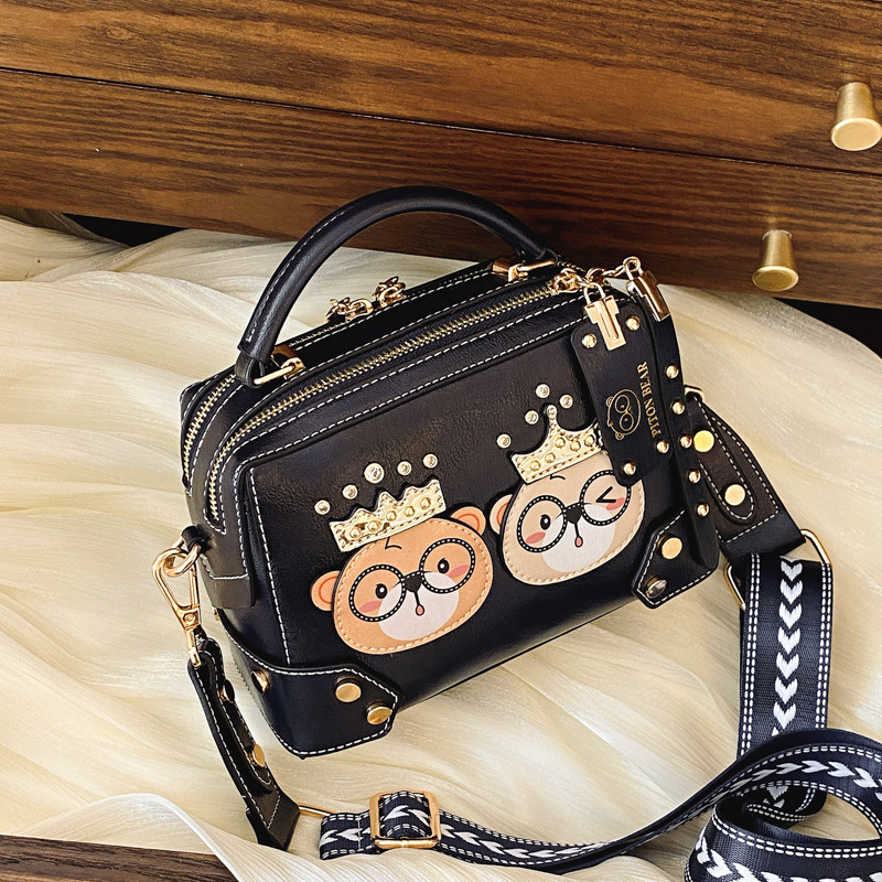 北包包正品情侣卡通小熊女士高级感手提单肩波士顿大容量包包2024