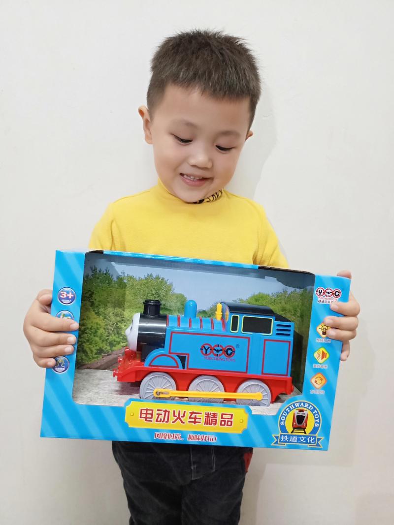 儿童玩具电动车花园宝宝叮叮车飞飞鱼灯光音乐车小火车3-6岁礼物