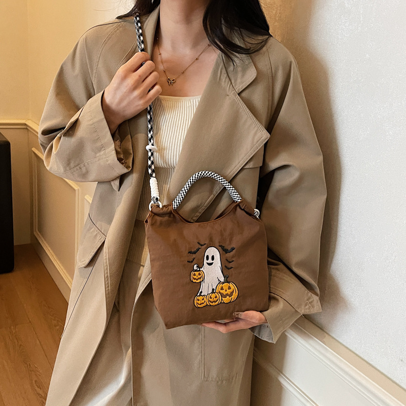 秋冬新款万圣节斜挎包钥匙零钱包多功能收纳包可爱手机包单肩包