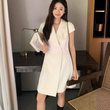 深圳南油高端女装CD家日常通勤收腰显瘦小飞袖西装连衣裙配胸针夏