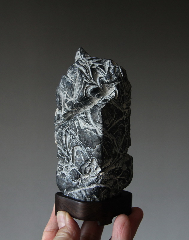 灵壁白马纹石 灵璧原石 磬石 灵璧石 精品摆件 小纹石手把件