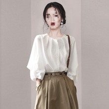 法式轻熟风小众设计感衬衣女2024春夏新款女装白色圆领灯笼袖衬衫