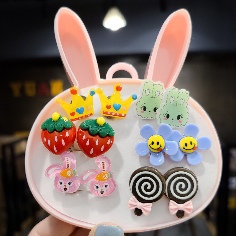 儿童耳夹礼盒装无耳洞假耳钉可爱卡通公主装扮创意玩具礼物耳饰