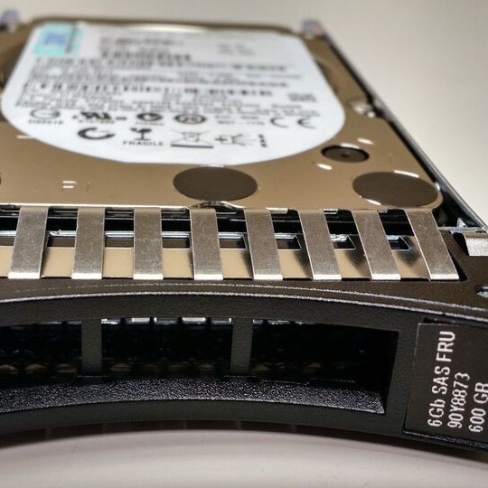 ibm sas 600g 10k 2.5 服务器硬盘 49y6177 90y8873 49y6180-阿里巴巴