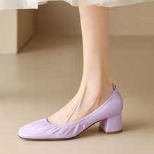 2023新款软面牛皮方头粗跟单鞋紫色配裙子显瘦舒适低帮女鞋3340码