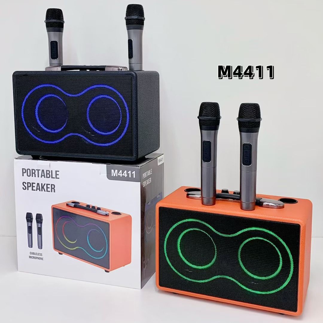 外贸M4411无线蓝牙音箱双喇叭RGB灯手提大功率户外双话筒K歌音响