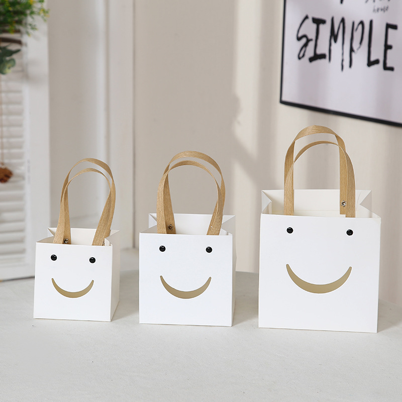 Simple Gift Bag Spot Smiley Face Baking Bag Cake Square Bottom Hand Bag Kraft Paper Portable Gift Bag