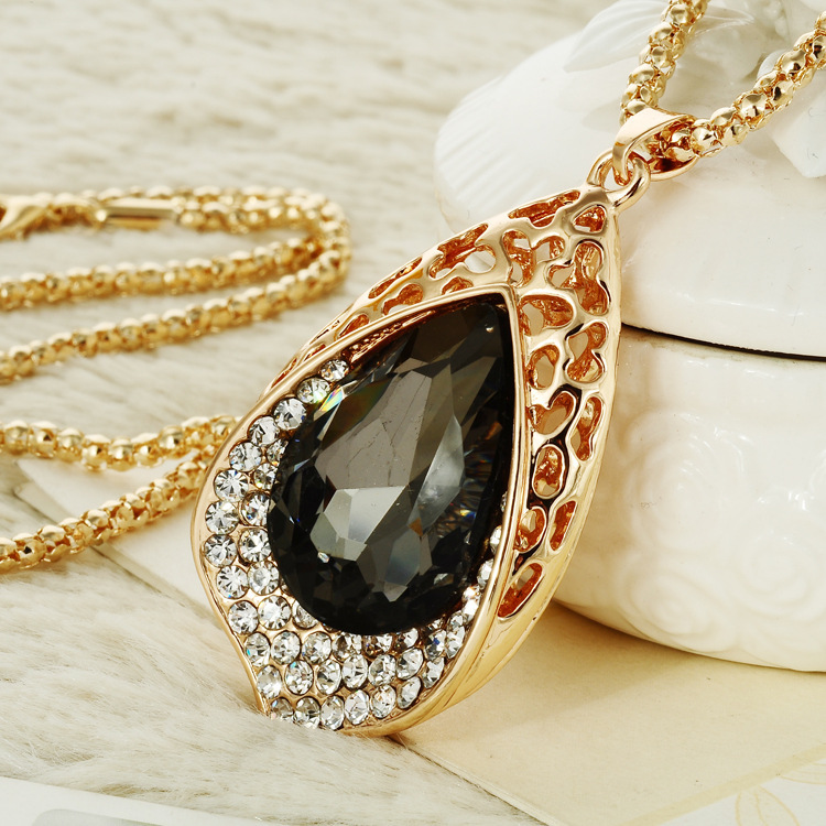 锆石吊坠项链女饰品跨境热卖批发18k镀金色女不锈钢网红饰品新品黑