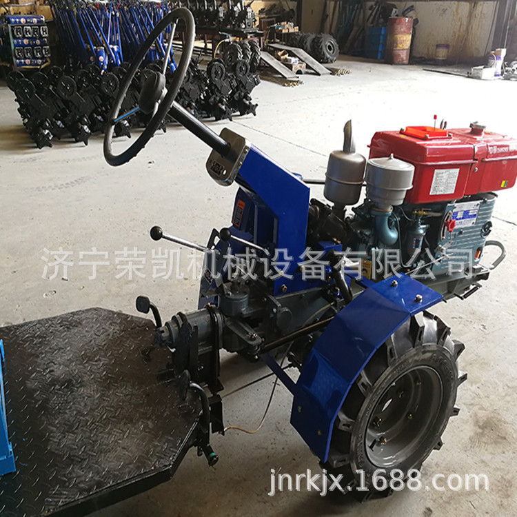 18马力东风底盘手扶拖拉机 出口151型柴油小型拖拉机22马力拖拉机