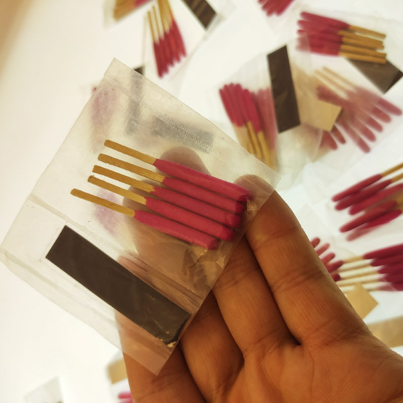 户外防风防水火柴防潮棍桶装盒创意火柴棍生存用品火种打火取火器