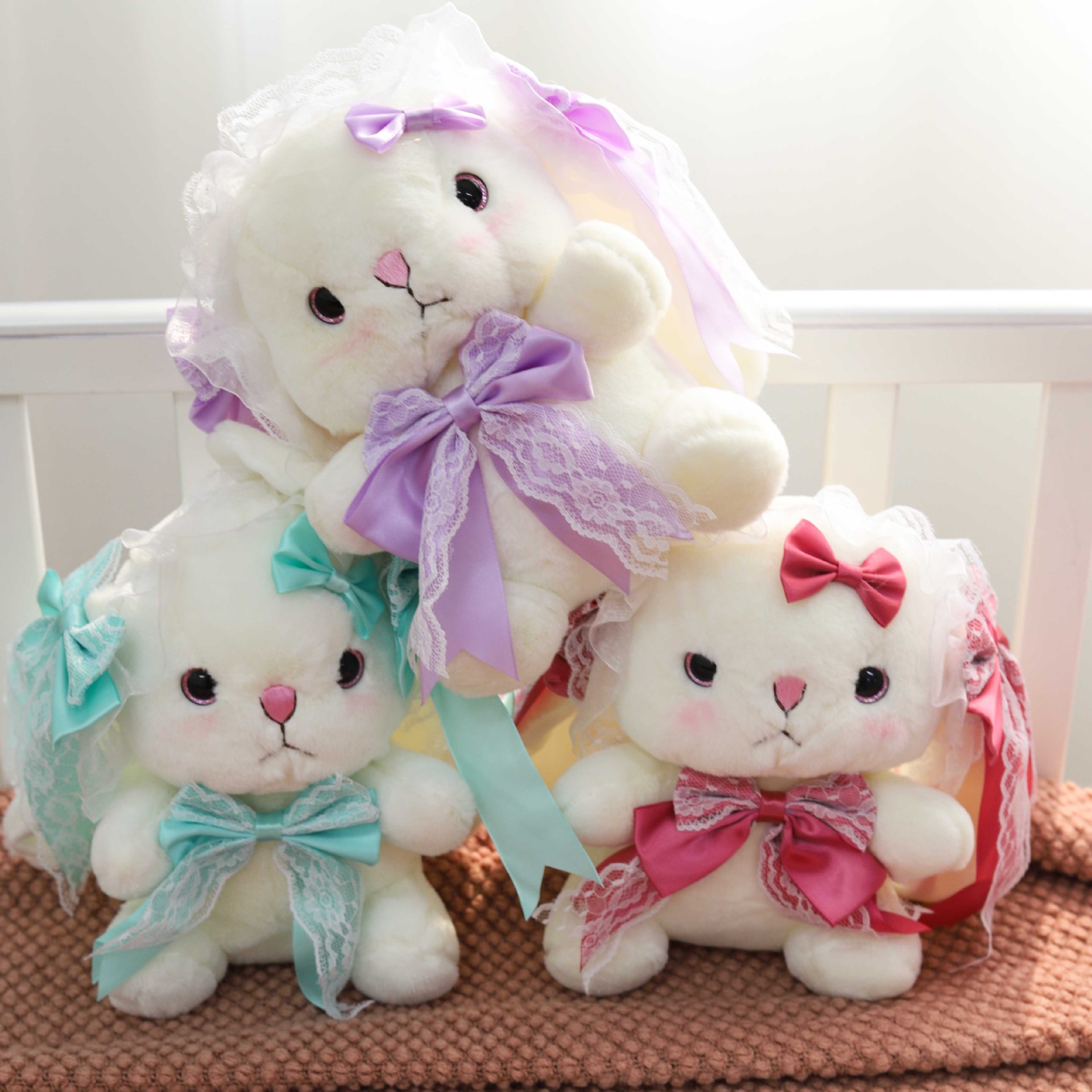 可爱网红萝莉兔子毛绒玩具洛丽塔兔公仔小白兔玩偶礼物大号抱枕批