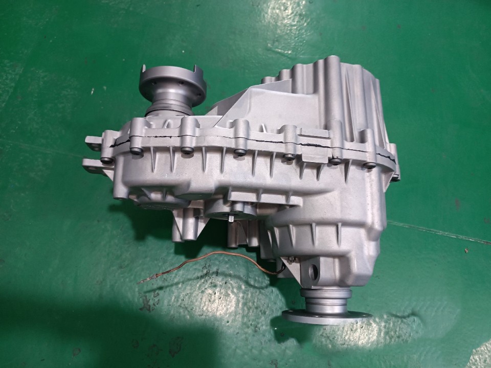 0t分动箱总成 电控全时四驱分动箱-阿里巴巴