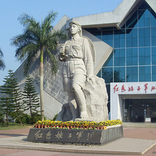 革命红军人物雕像玻璃钢工艺制作仿铜效果大型景观设计安装制作
