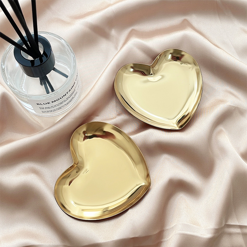 Ins Stainless Steel Heart-Shaped Tray Cosmetics Jewelry Tray Metal Storage Tray Home Decoration Plate Sweetheart Plate
