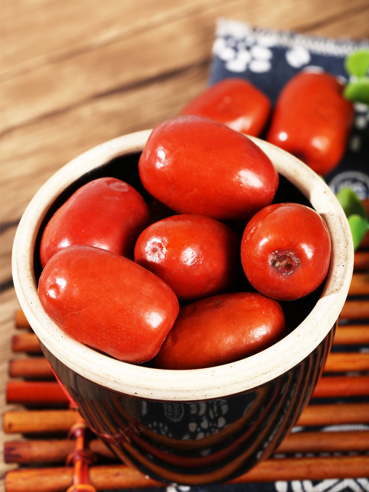 新鲜酒枣醉枣级山西陕西陕北特产黄河滩枣大红枣酒醉枣2瓶4瓶