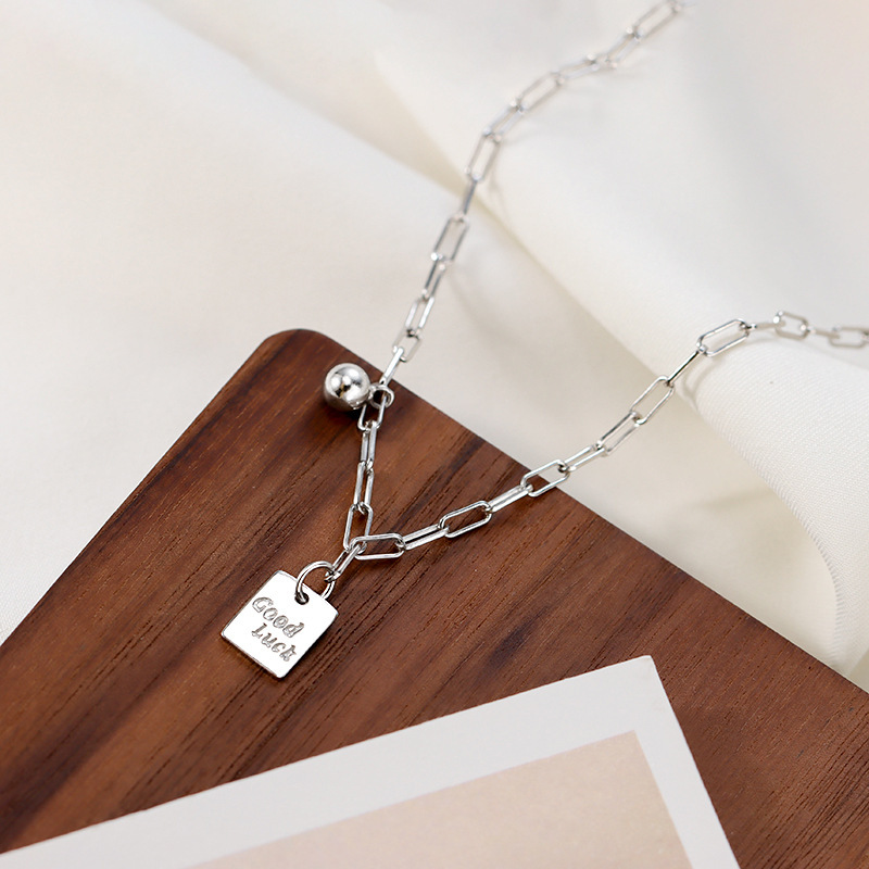 英文字母good luck方牌项链女 网红潮朋克风嘻哈吊坠锁骨链颈脖链