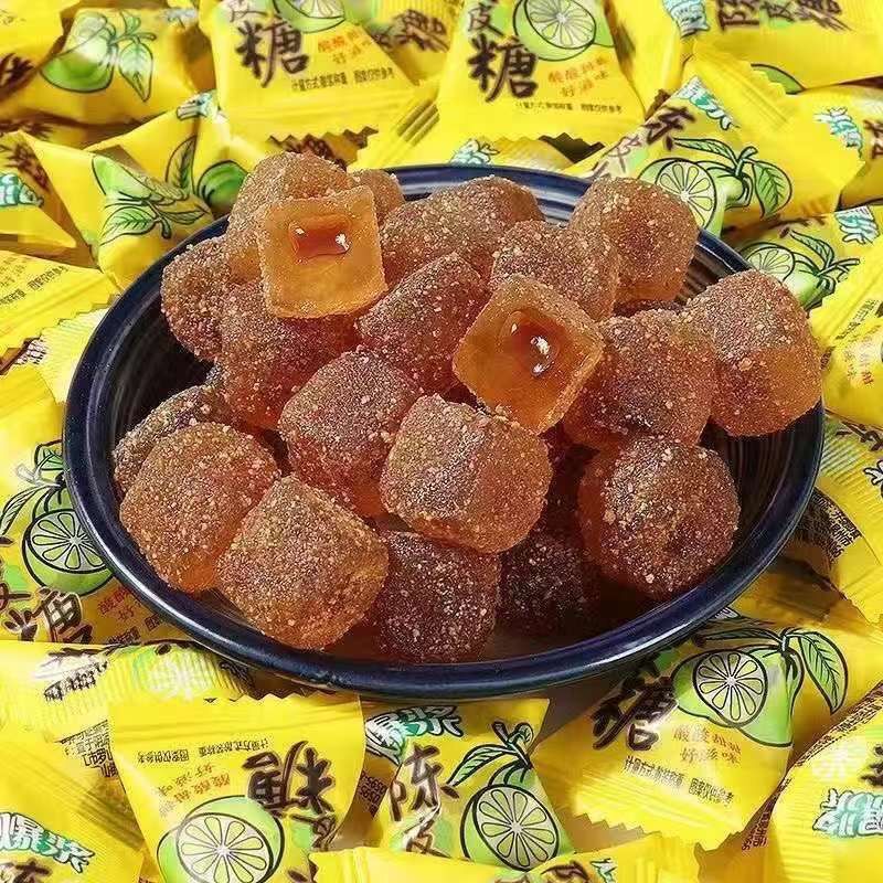 爆浆陈皮糖软糖酸梅糖儿童小零食结婚喜糖招待糖果散装批发