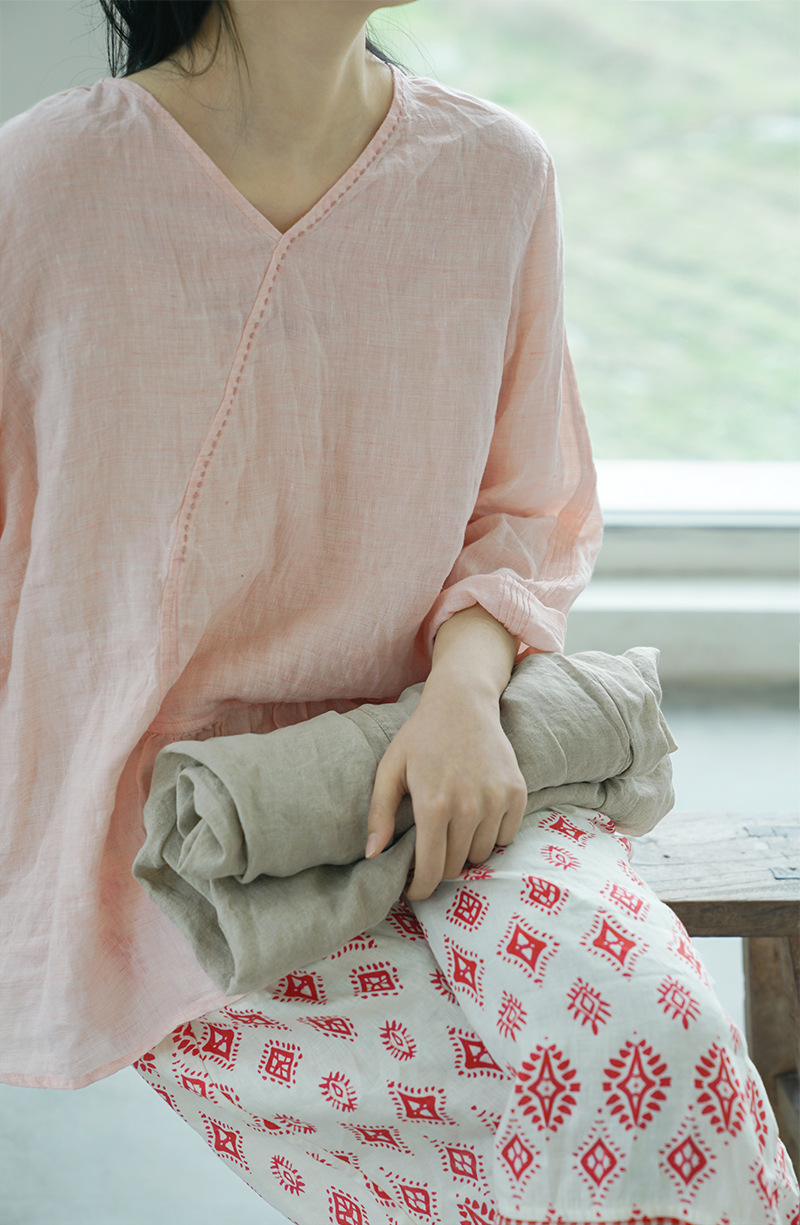 原创文艺休闲色织汉麻v领套头衫 国风斜襟手工绣线防晒衬衫s22156