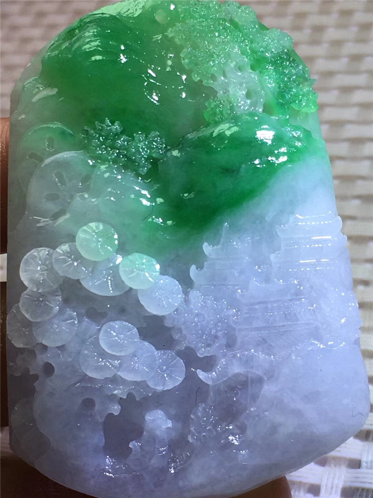 天然冰春彩山水牌翡翠玉挂坠a货饱满厚装男女缅甸翡翠毛货意境牌