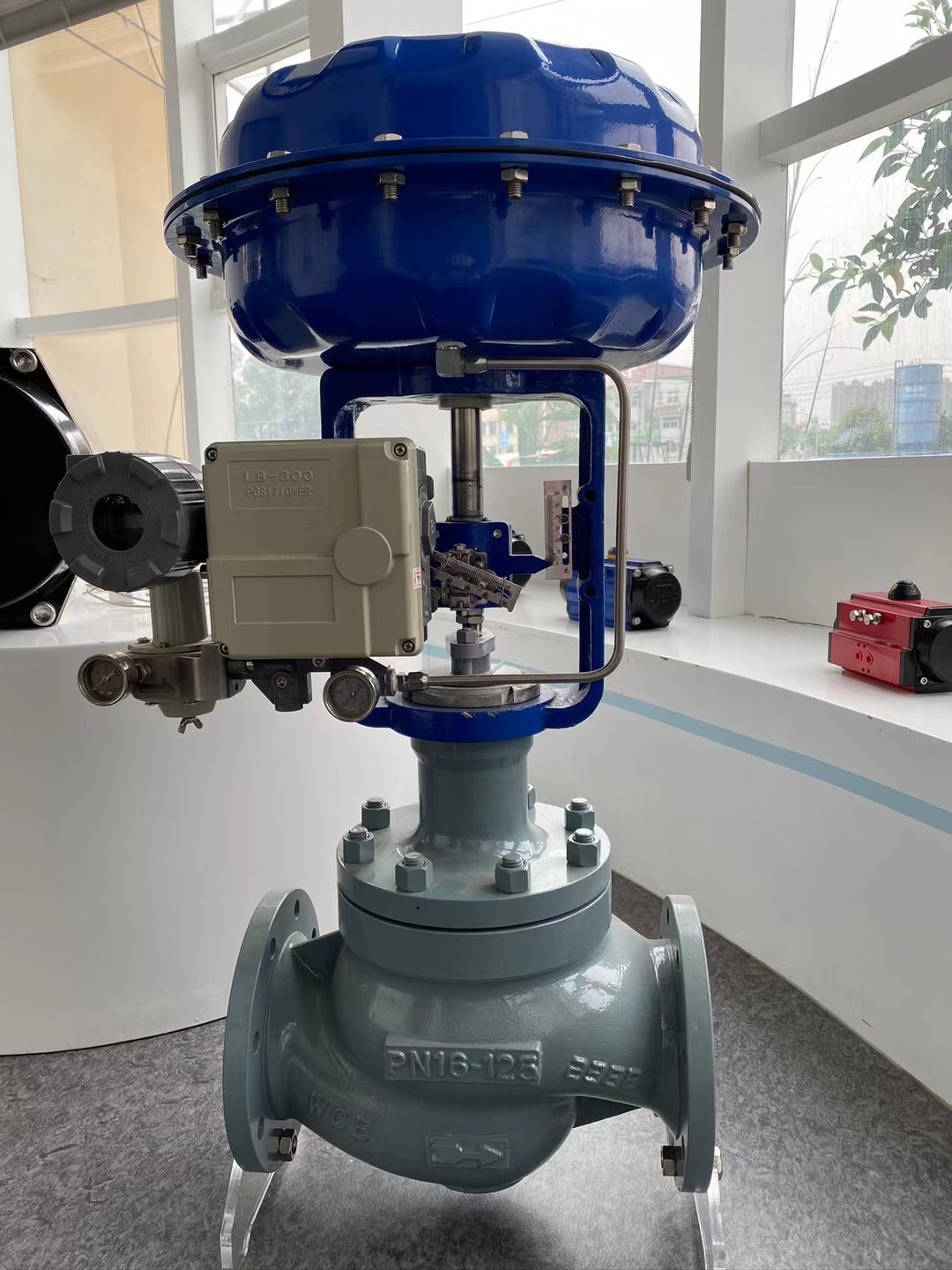 zjhp-16c dn15小口径气动单座调节阀 碳钢调节阀