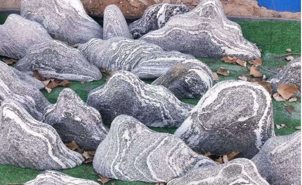 厂家供应雪浪石切片泰山石 景观风景石花园置景石 点缀石组合设计