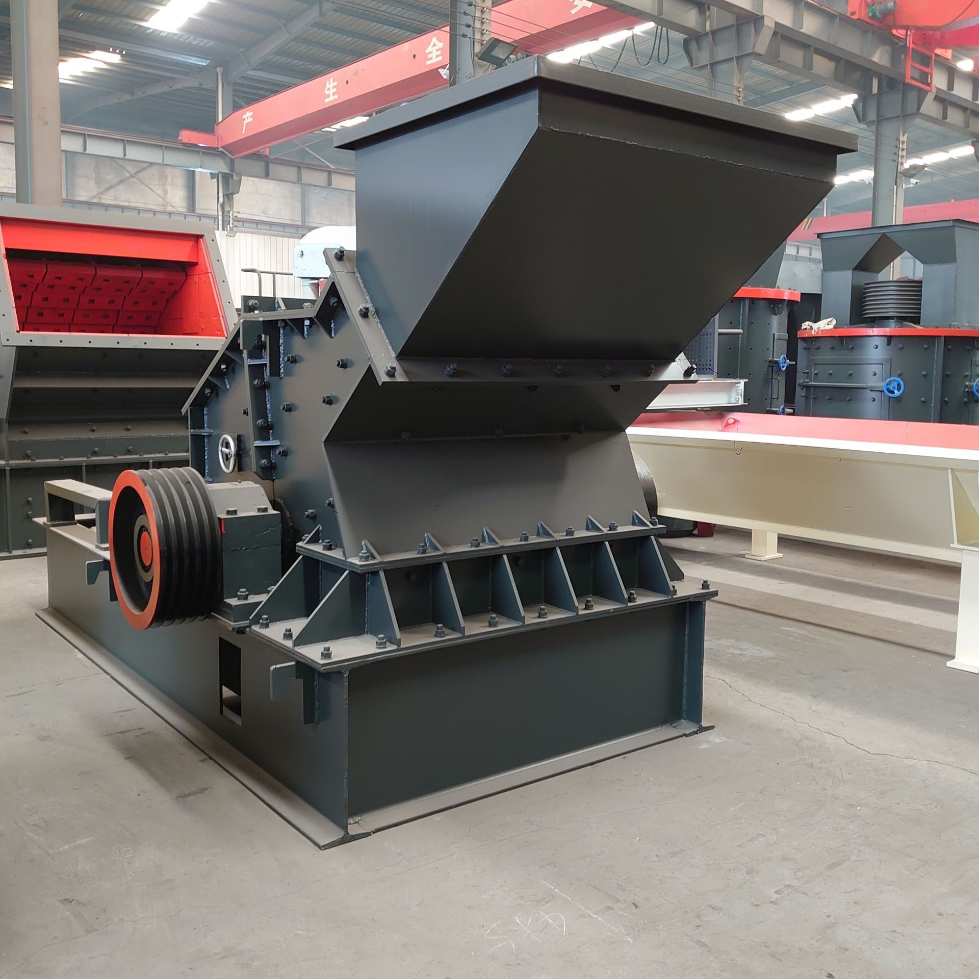 供应 液压开箱打砂机 800x600型河卵石制砂机 矿石细碎破碎机