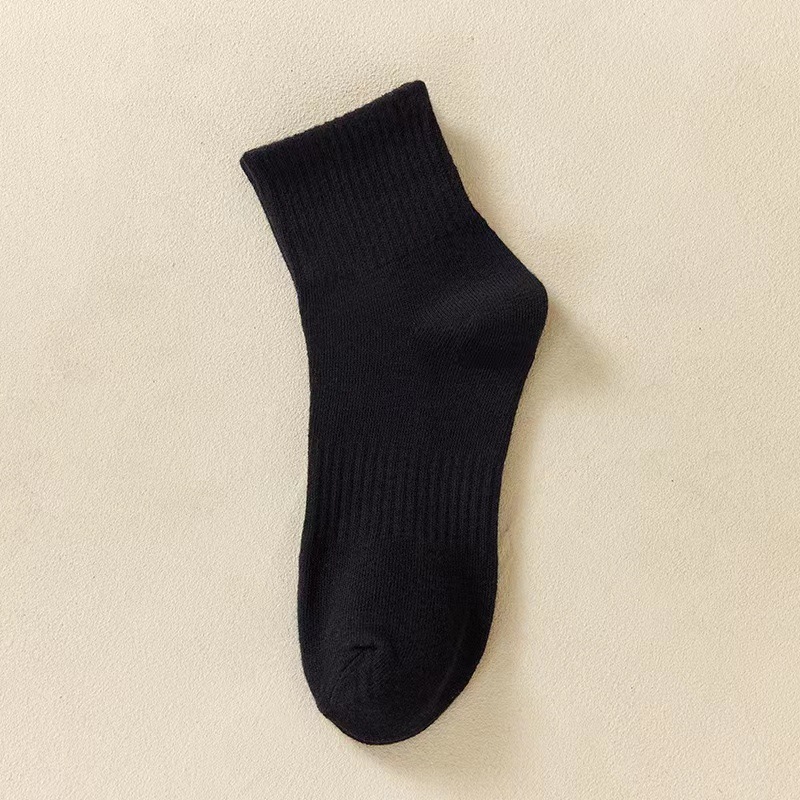 Autumn and Winter Men's Solid Color Socks Cotton Socks Men's Black White Gray Mid-Calf Length Socks Spring and Summer Thin High Elastic Sports Stockings