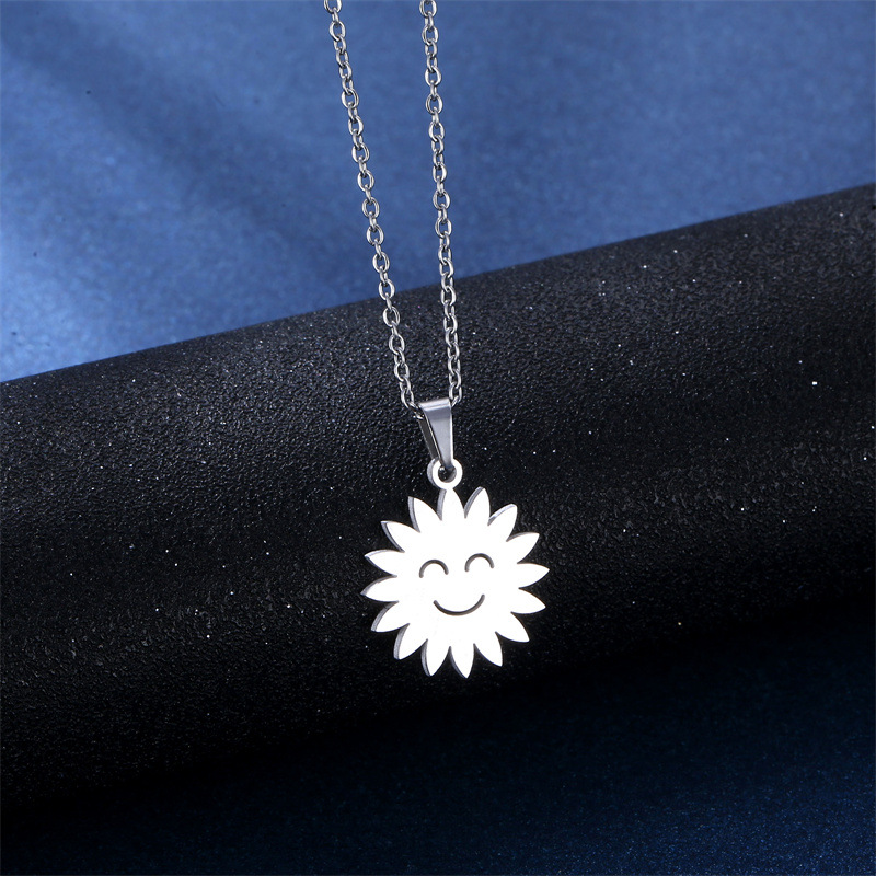 South America Ornament Female Smiley Flower Pendant Stainless Steel Clavicle Chain Niche Necklace and Earrings Suite Wholesale