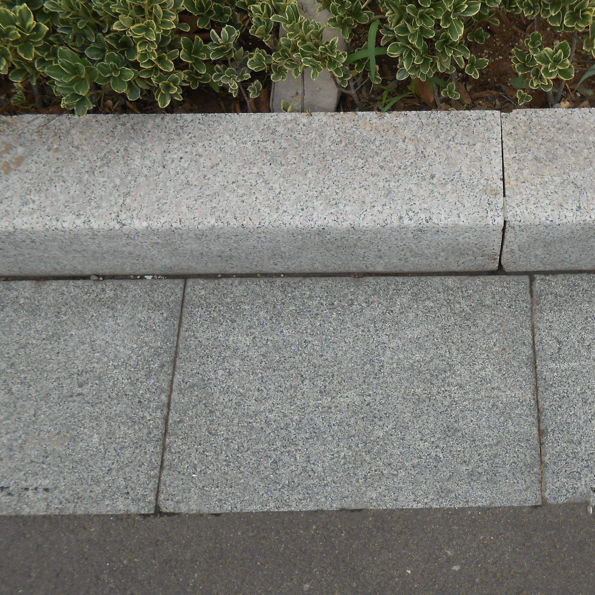 大理石火烧面路沿石 路缘石道牙石花岗岩路侧石平石立石五莲花价