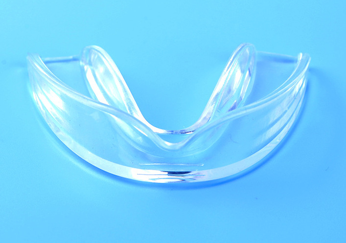 拳击牙套运动护齿成人搏击打篮球护牙体育用品可定型护牙套