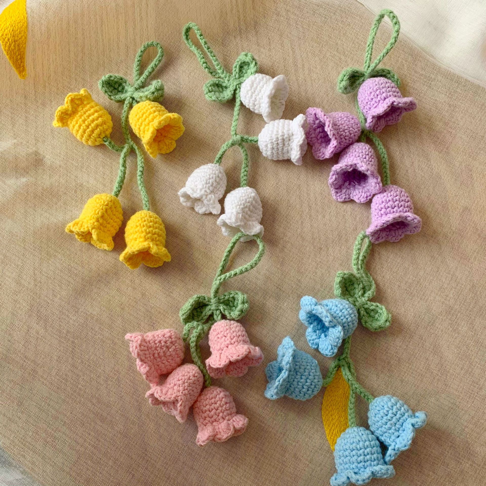 新款毛线钥匙扣铃兰花挂件手工钩织成品蓝铃花包挂厂家直销