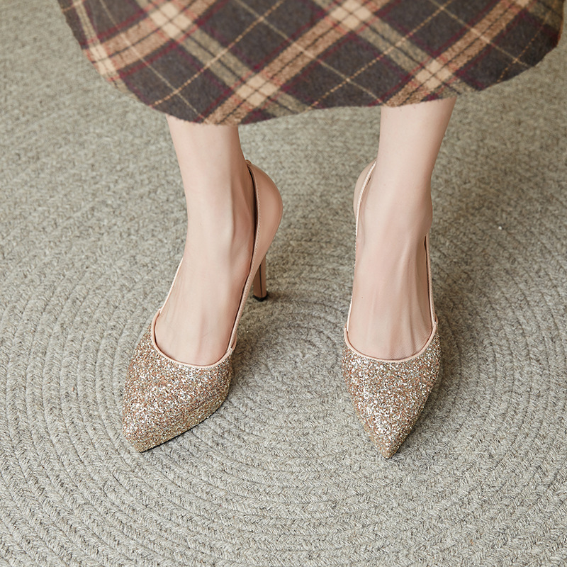 2024春夏季新款女鞋尖头细跟高跟鞋水台格利特拼接通勤时装单鞋女