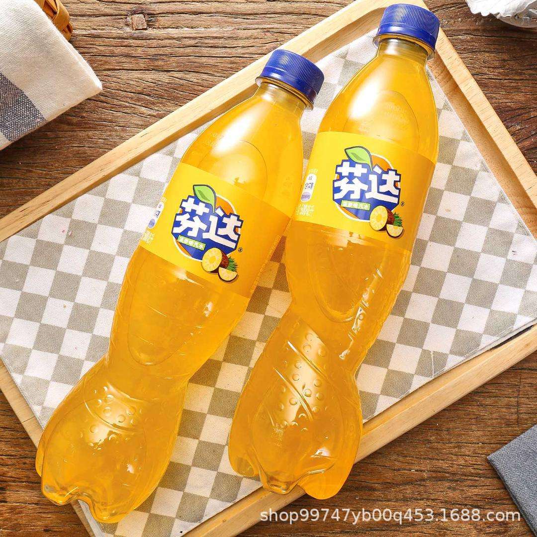 芬达 菠萝味汽水 24*500ml  整箱批发
