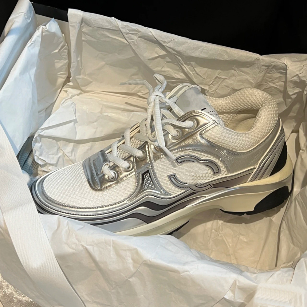 高版本 银角大王小香风运动鞋23c网面休闲女鞋银色老爹鞋跨境外贸
