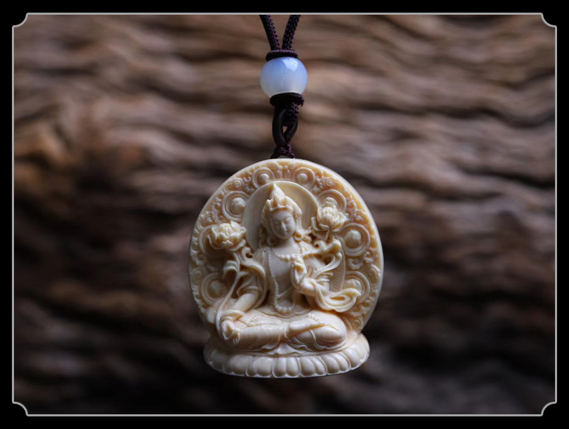 天然猛犸象牙白度母吊坠冰料手工雕观音佛牌挂件男女文玩圆牌批发