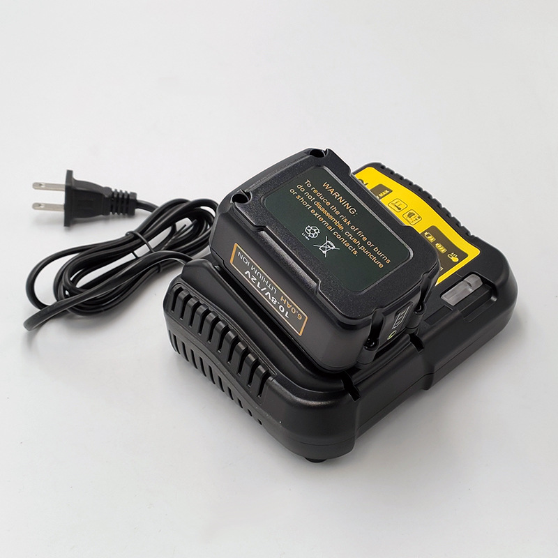 dc18rc适用于makita牧田充电器18v锂电池充电器 3a带屏快速充电器